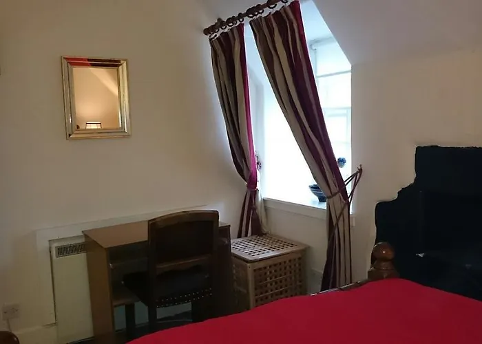 Royal Mile Budget Apartments